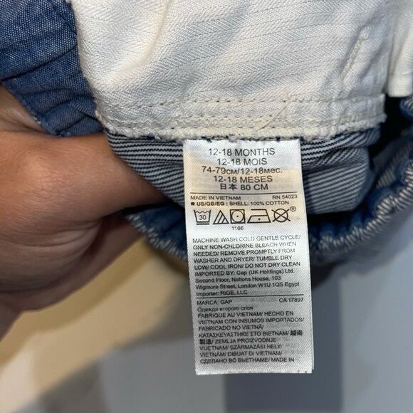 Baby Gap Navy & White Striped Shorts‎ - Picture 2 of 4